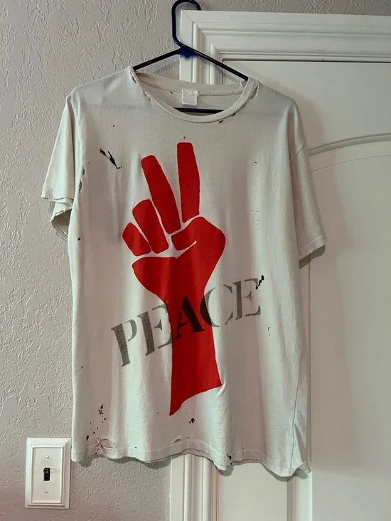 MadeWorn Peace✌🏼tee - Picture 4 of 5